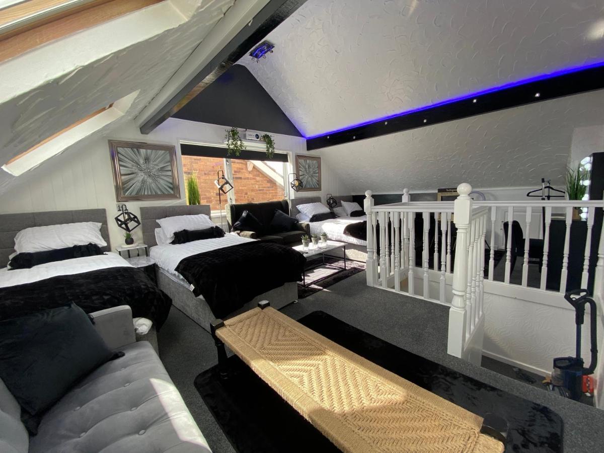 New…The Hottub House Blackpool Pleasure Beach Extérieur photo