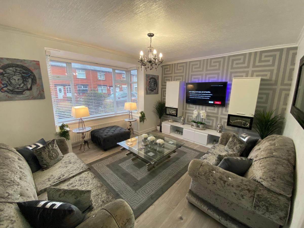 New…The Hottub House Blackpool Pleasure Beach Extérieur photo